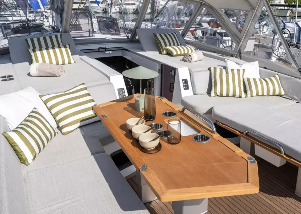 Oceanis 52 and Lagoon 38 nominated for the European Yacht of the Year 2026 award
